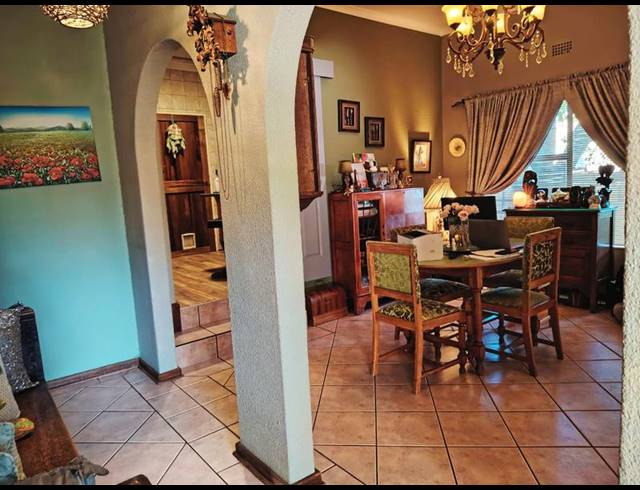 4 BEDROOM HOUSE FOR SALE IN MULBARTON